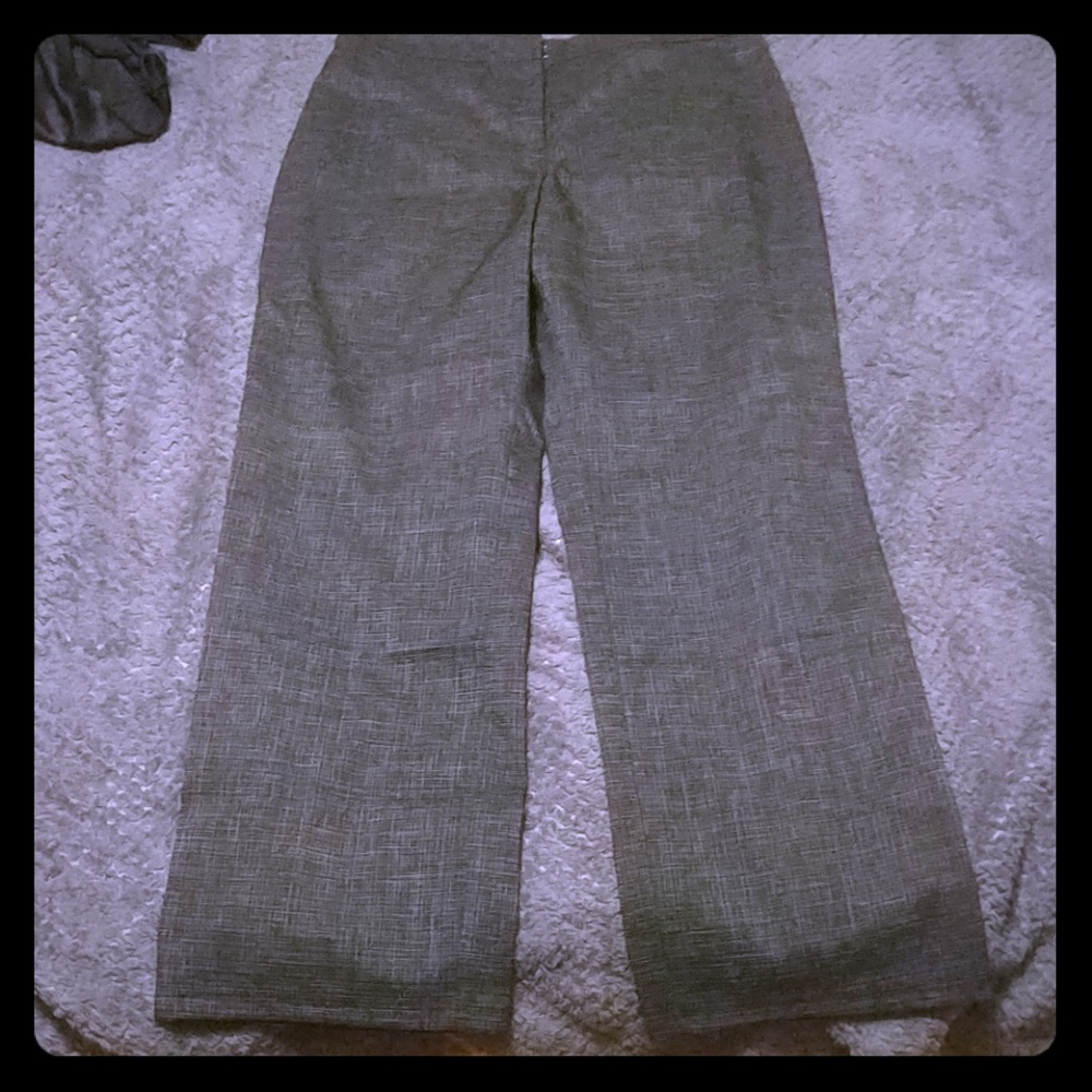 Grey patterned dress pants